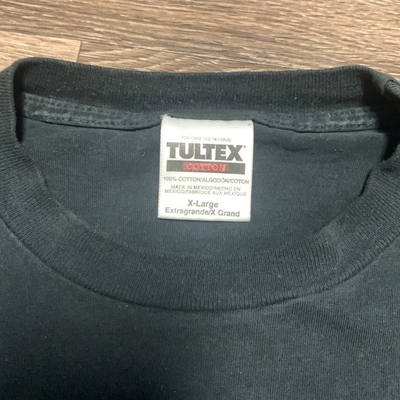 Vintage Pink Floyd “The Wall” t-shirt - Picture 2 of 9